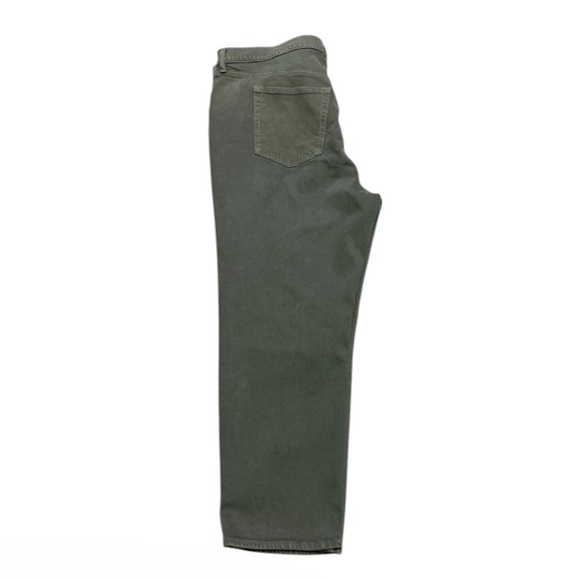 ABERCROMBIE & FITCH | Ultra High Rise 90s Straight Jean Dark Brown | 36, US 22 - Picture 6 of 9